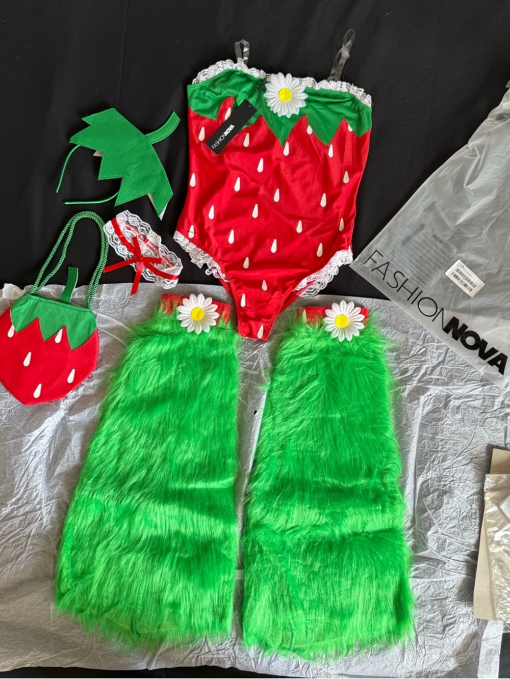 Fashion Nova Strawberry 4 Piece Costume